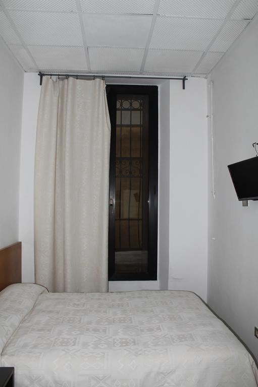 Hotel Luisa Milán Habitación foto